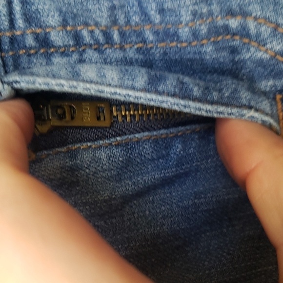 Torrid ANKLE SKINNY JEAN LIGHT WASH 18 - Picture 9 of 13